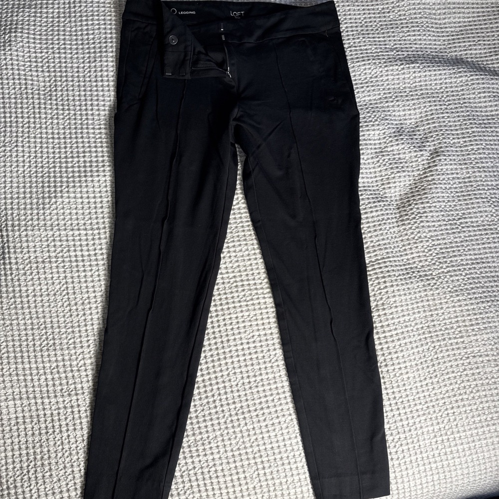 LOFT Outlet Black Legging Ankle‎ Pants Women's Size 10 Flat Front Stretch